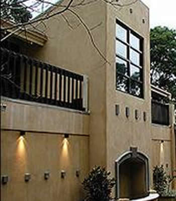 Warrawee House B & B - Tourism Noosa 0