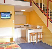 Coastal Motel - Tourism Noosa