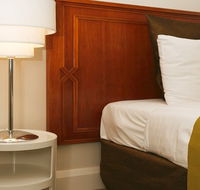 Bentley Suites - Tourism Noosa