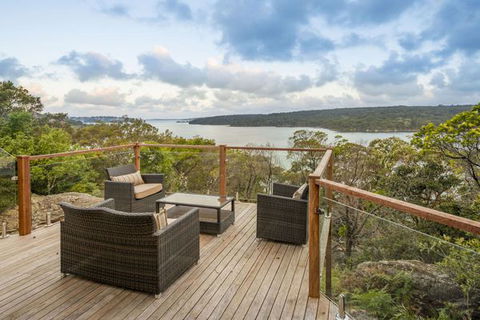 Hilltop Cottage - Tourism Noosa 1