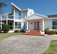Ocean Manor Bed and Breakfast - Tourism Noosa