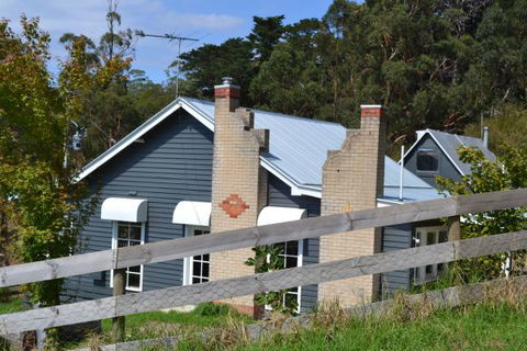 Clifden Cottage - Tourism Noosa 4