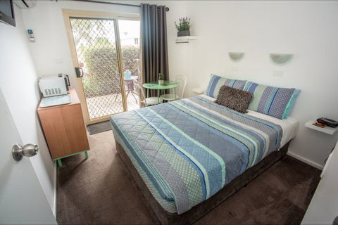 Arlingtons Accommodation - Tourism Noosa 6