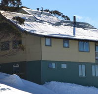 Arrabri Ski Club Hotham - Tourism Noosa