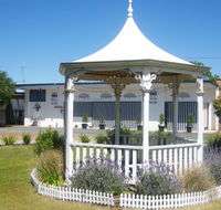 Gazebo Motor Inn - Tourism Noosa
