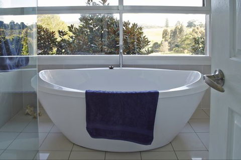 Murrah Luxury Holiday Accommodation - Tourism Noosa 3