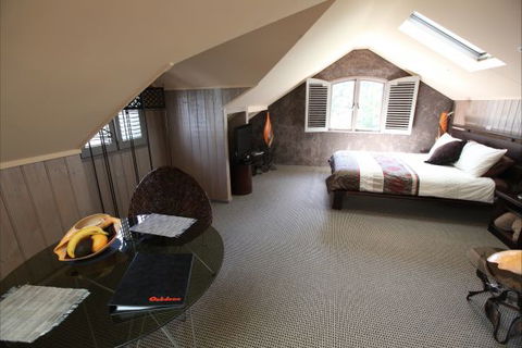 Oakdene Vineyards Guesthouse - Tourism Noosa 2