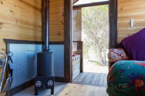 Torquay Farmstay  Blue Studio Truck - Tourism Noosa 2
