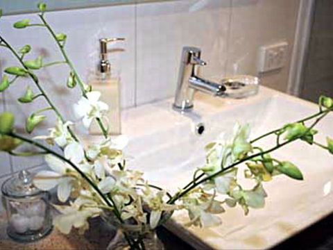 Via Bella Vista - Tourism Noosa 8