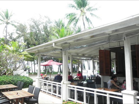 Villa Beach - Tourism Noosa 8