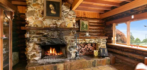 Eagles Nest Luxury Mountain Retreat - Tourism Noosa 3