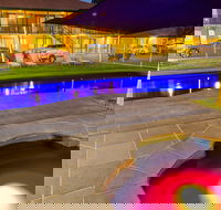 Advance Motel - Tourism Noosa