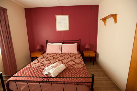 Black Jack Get-a-way - Magpies Nest - Tourism Noosa 3