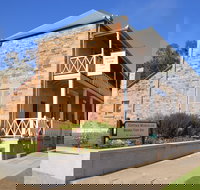 Bridge View Inn - Tourism Noosa