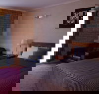 Centrepoint Motel - Tourism Noosa