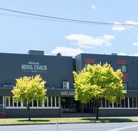 Adelaide Royal Coach - Tourism Noosa