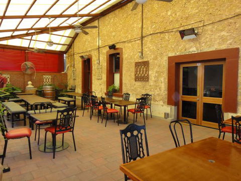 Terminus Hotel Morgan - Tourism Noosa 0