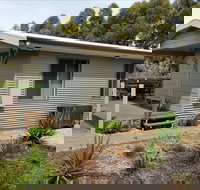 The Bird Hide - Tourism Noosa