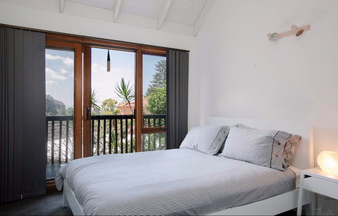 The Loft House At Coalcliff - Tourism Noosa 3