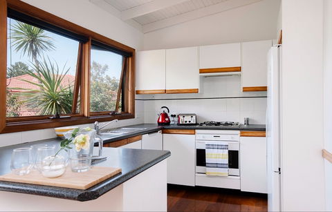The Loft House At Coalcliff - Tourism Noosa 5