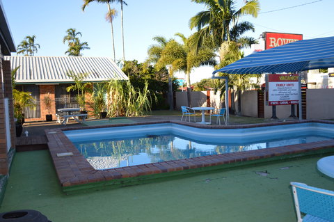 The Rover Holiday Units/Motel - Tourism Noosa 2