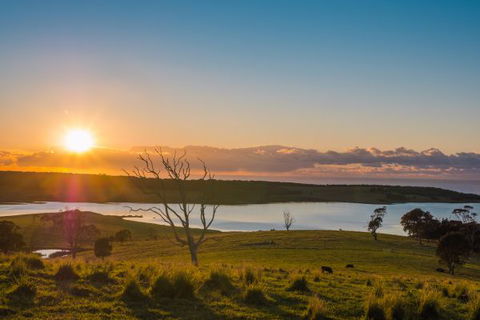 Tilba Lake House - Tourism Noosa 0