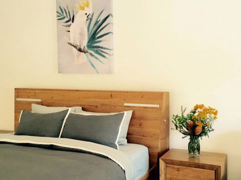 Tilba Lake House - Tourism Noosa 1