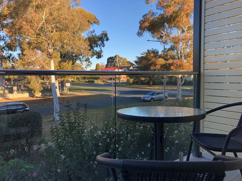 Canberra Short Term And Holiday Accommodation - Tourism Noosa 5