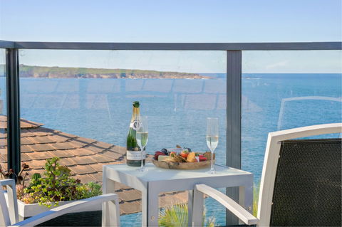Eagle Heights Holiday Units - Scenic Unit - Tourism Noosa 8