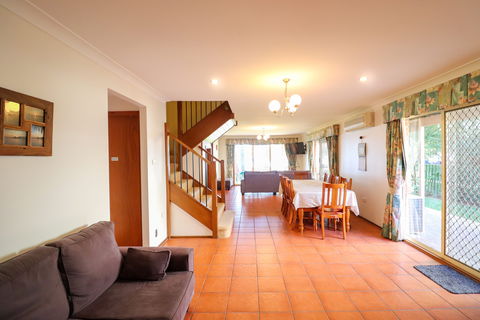 Kingfisher Lakehouse - Tourism Noosa 4