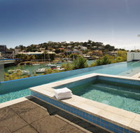Oaks Townsville Gateway Suites - Tourism Noosa