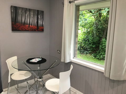 Ravenscroft Cottage - Tourism Noosa 2