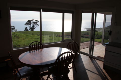 Seaside Farm Retreat - Tourism Noosa 0