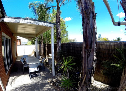Shamore Apartments - Eleventh Street Mildura - Tourism Noosa 1