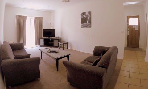 Shamore Apartments - Eleventh Street Mildura - Tourism Noosa 2