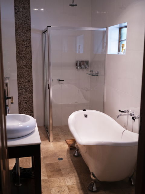 Thiele House Retreat - Tourism Noosa 7