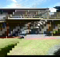 Cedar House - Tourism Noosa