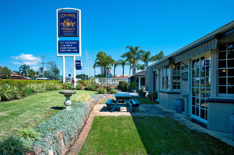 Colonial Terrace Motor Inn And Terrace Brasserie - Tourism Noosa 0