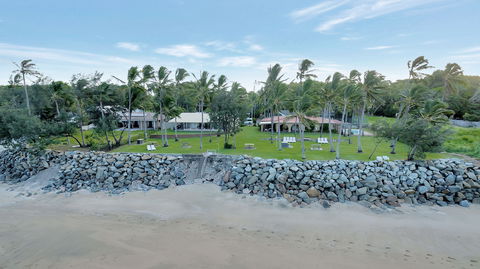 Comfort Resort Blue Pacific - Tourism Noosa 1