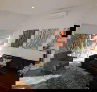 Stillwater Chalet A - Tourism Noosa