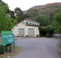 Tim's Place - Tourism Noosa