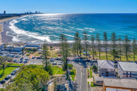 Bujerum Apartments On Burleigh - Tourism Noosa 0