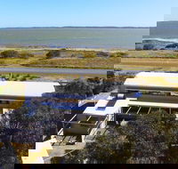 Coorong Aurora - Breathtaking Waterfront Escape - Tourism Noosa