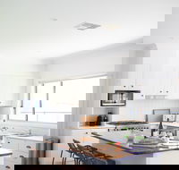 Little River Lodge Tumut - Tourism Noosa