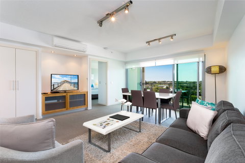 Proximity Waterfront Apartments - Tourism Noosa 2