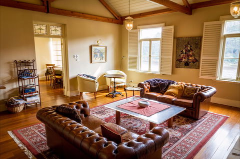 Tizzana Winery Bed And Breakfast - Tourism Noosa 2