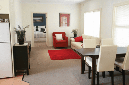 Off Mountain Accommodation - Tourism Noosa