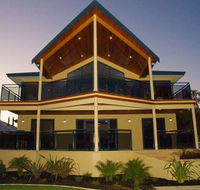 Nautica Lodge - Tourism Noosa