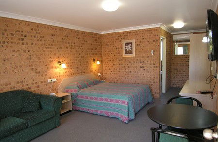 Aberdeen Motel - Tourism Noosa 1