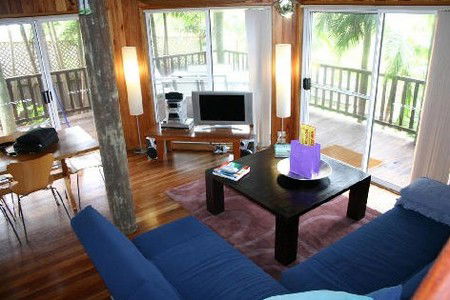 Arrawarra Lodge - Tourism Noosa 1